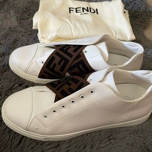 NWT never worn Fendi sneakers UK 7 mens. White leather
